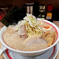 スペシャルラーメン(醤油)1,200円