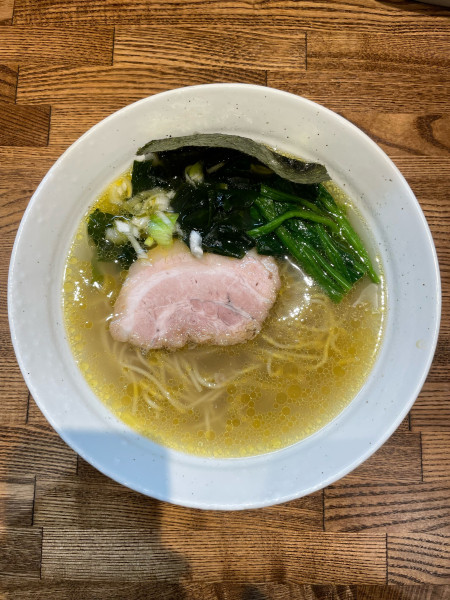 「白醤油らーめん(1000円)」@らーめん夢中 湘南台店の写真