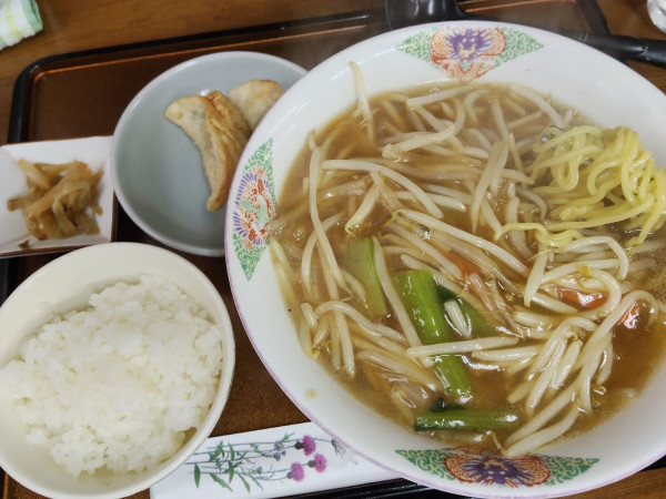 「ランチ サンマーメンセット(880)」@三好飯店の写真