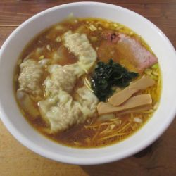 わんたんそば醤油(1150円)