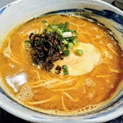 カレー豚骨ラーメン