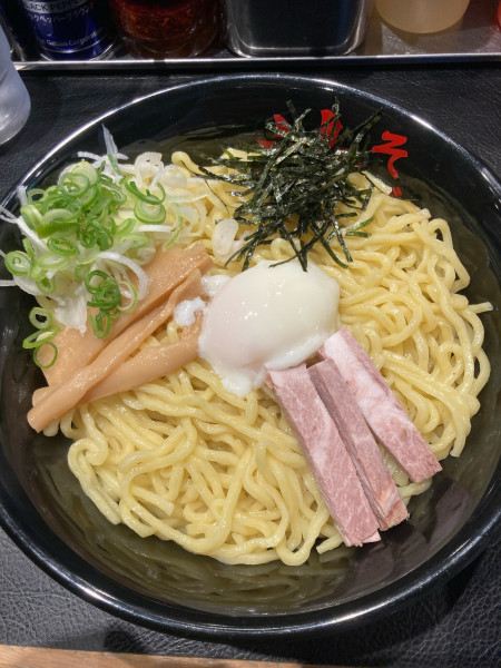 「辛味噌油そばW盛り＋半熟たまご」@東京油組総本店 栄組の写真