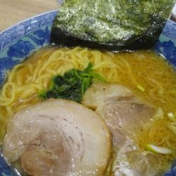 こってりラーメン　900円