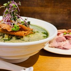 ニラ餃子煮干ソバ