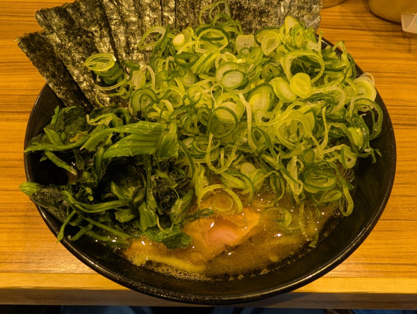 「のり青ねぎラーメン」@横浜家系らーめん 輝道家の写真