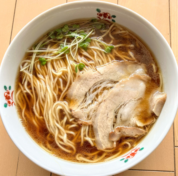 「醤油らぁ麺1663円」@中村麺三郎商店の写真