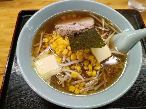 「バターコーンラーメン　　750円」@香華飯店の写真