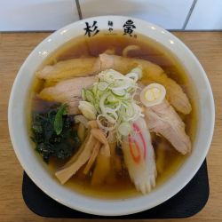 ［平日限定］醤油麺 改 太麺変更