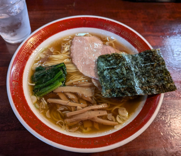 「しょうゆ（細麺）750円」@麺処 懐やの写真