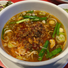 郭 政良 味仙 東京神田西口店の画像