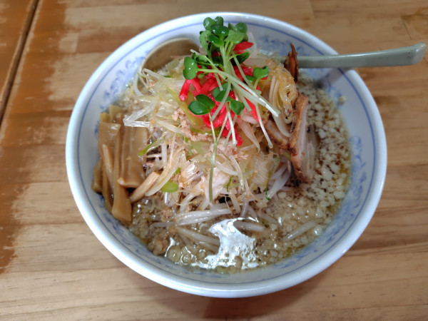 「ばかうまラーメン1220円」@らーめんランド ホンキートンク店の写真