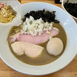 濃厚煮干らーめん+岩のり