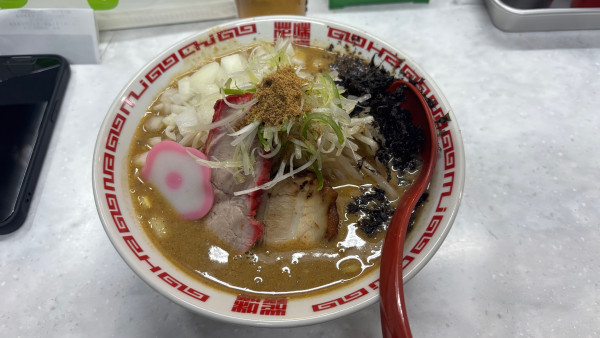 「濃厚煮干し味噌ラーメン」@MISO HANAMICHI 本店の写真