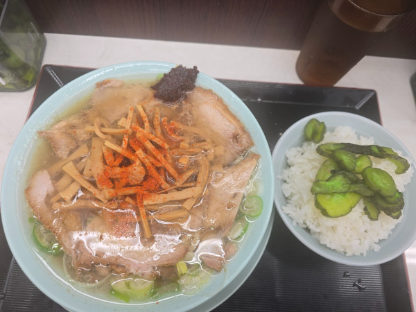 「メンマ中華そば(めし大) ￥890」@新橋ニューともちんラーメン 蒲田西口駅前店の写真