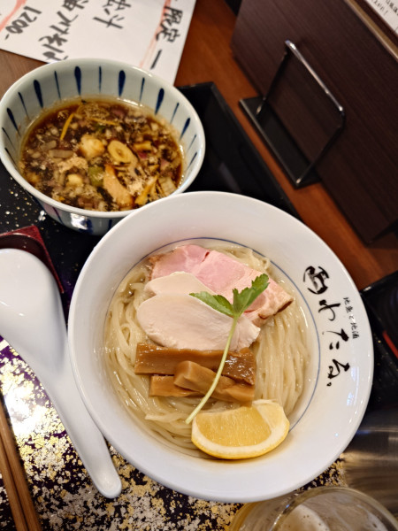 「限定　鴨出汁醤油つけそば」@あら炊き中華そば わたる 幸町店の写真