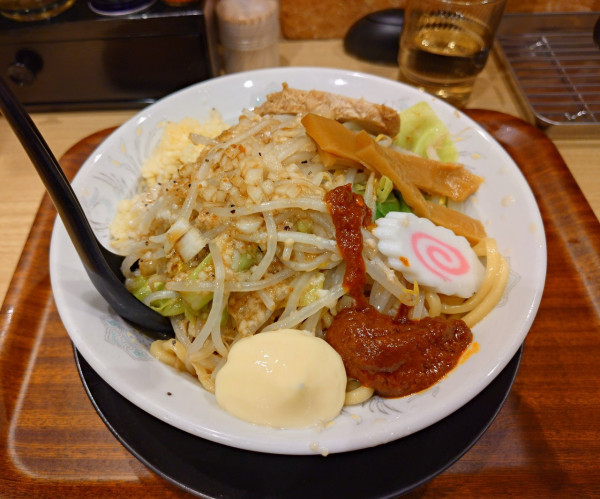 「まぜそば大盛」@麺屋けんしんの写真