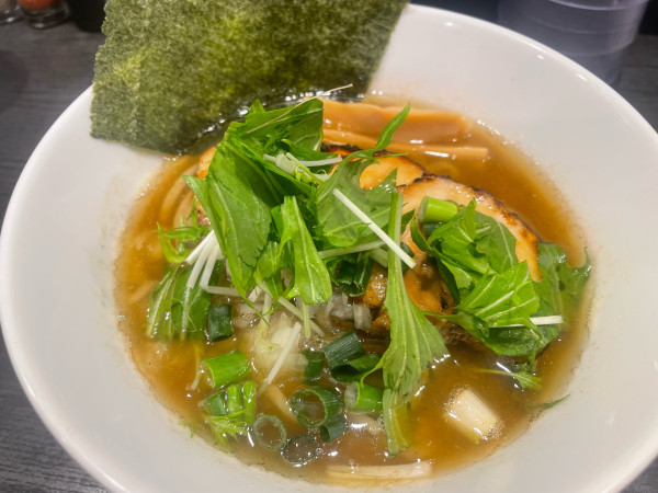 「らーめん➕チャーシュー」@麺処 大沼の写真