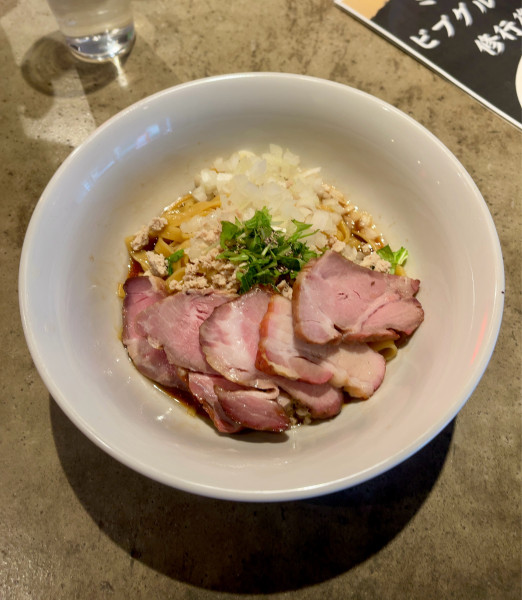 「炭火まぜそば」@まぜそば専門店 優勝の写真