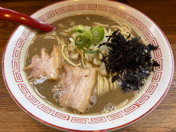 「濃厚煮干そば」@煮干中華そば専門 煮干丸の写真