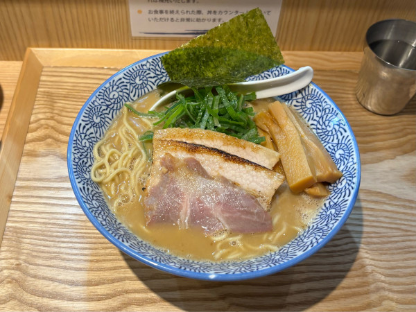 「らーめん大(1100)」@麺屋山界の写真