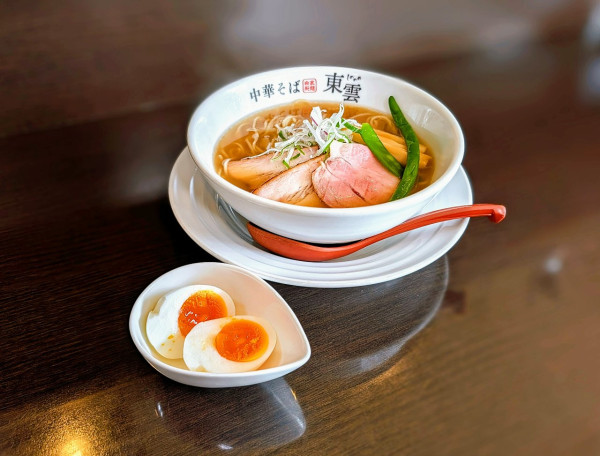 「塩中華そば」@中華そば 東雲の写真