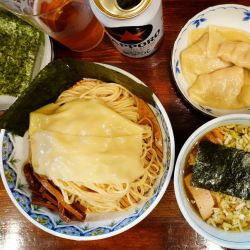 奈つやのもちもち雲呑つけそば（麺少なめ）＋味玉（ツマミ）＋黒ラベ