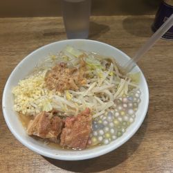ラーメン(1000円) 200円トッピング･タピオカ(200円)