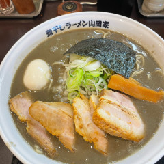 煮干しラーメン山岡家 久喜店の画像