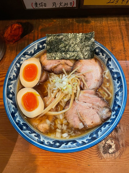 「特製醤油らぁ麺」@めん処 樹の写真