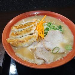 ぎょうざラーメン