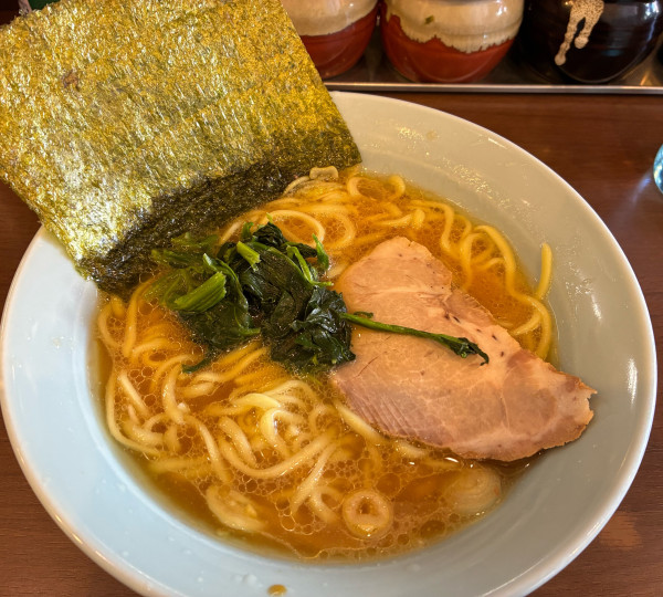 「ラーメン並　900円」@寿々㐂家 曙町店の写真