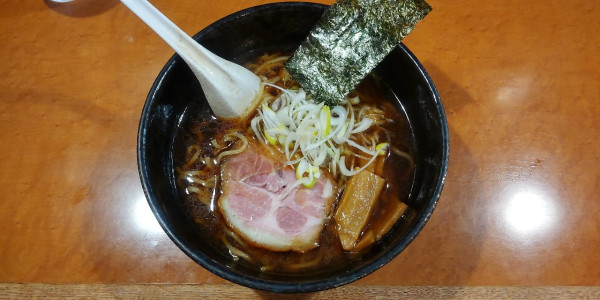「焙煎醤油ラーメン　さら旨味」@麺家 風 本店の写真