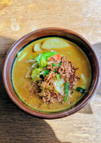 「北海道味噌野菜カレーらーめん(1056)」@蔵出し味噌 麺場千代商店 富士店の写真