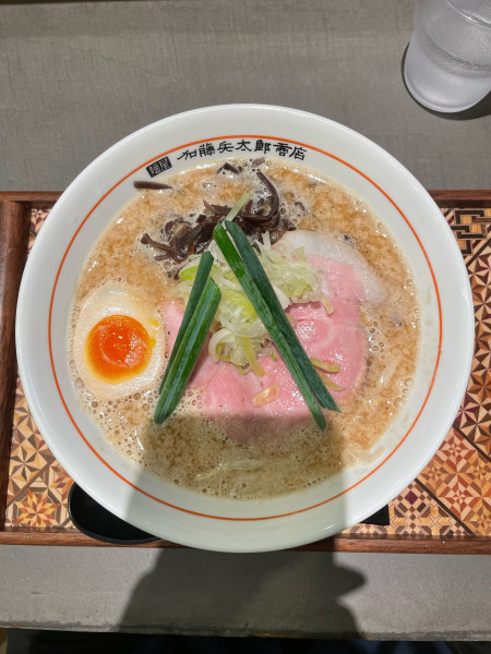 「小田原煮干し味噌ラーメン(1100円)」@麺屋 加藤兵太郎商店の写真