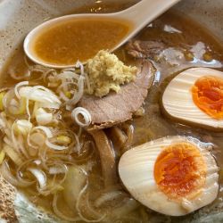 味噌ラーメン+味付け卵:1100+150円