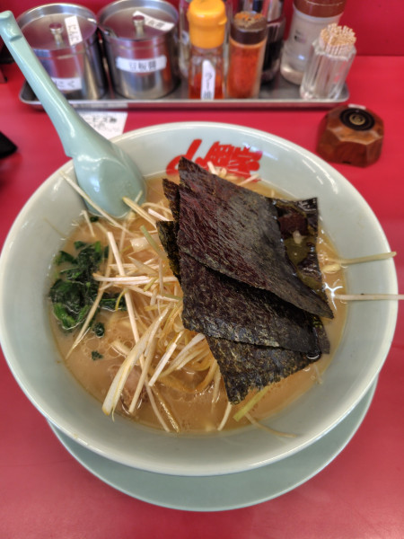 「ネキラーメン しょうゆ」@ラーメン山岡家 ひたちなか店の写真