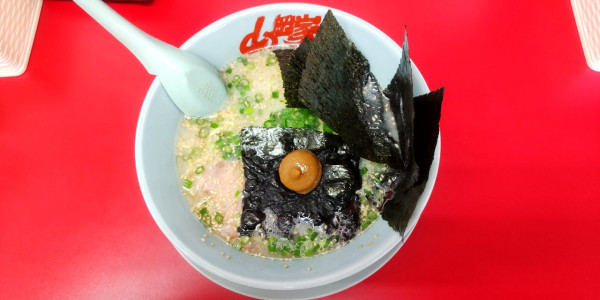 「朝ラーメン　海苔＋」@ラーメン山岡家 江別店の写真