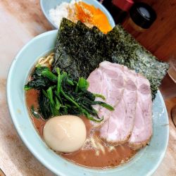 志木盛りラーメン 中