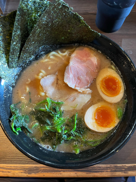 「ラーメン」@ラーメン 萩原家 藤沢店の写真