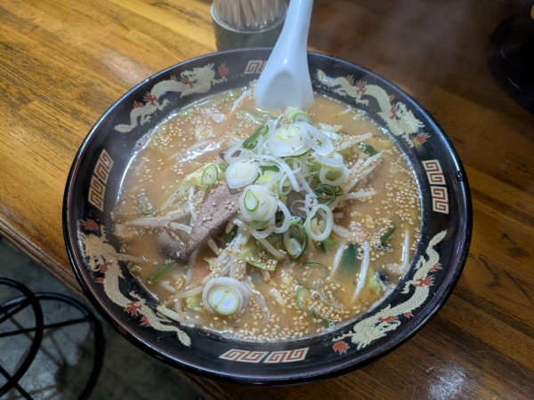 「スタミナ　880円」@東京ラーメン 春夏冬の写真