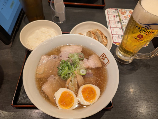 「味玉ラーメン1030円」@喜多方ラーメン 坂内 多摩センター店の写真