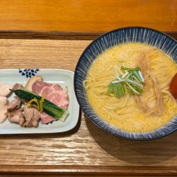 濃厚鶏白湯らーめん＋大盛