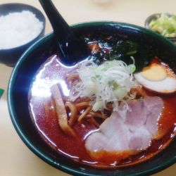 鉄火麺１０００円小ライス１５０円