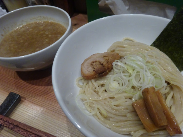 「濃厚魚介豚骨つけ麺　1,250円」@らぁめん4区の写真