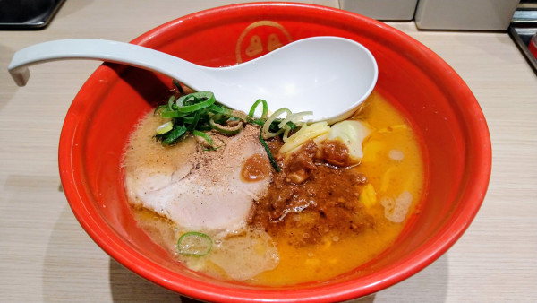 「味噌豚骨(バリカタ)」@TOKYO 豚骨 BASE MADE by 博多一風堂 ecute品川サウス店の写真