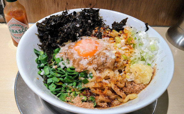 「辛いまぜそば(中油･ニンニク･追い飯付き)」@麺工 豊潤亭の写真