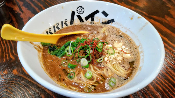 「【期間限定】カカカカカカオ」@パイナップルラーメン屋さん パパパパパインの写真