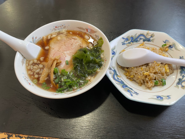 「ラーメン定食(ワカメ)」@萬来軒の写真