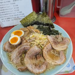 炙りネギとろチャーシュー麺 味玉 中盛り