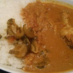 よもだカレーライス 720円